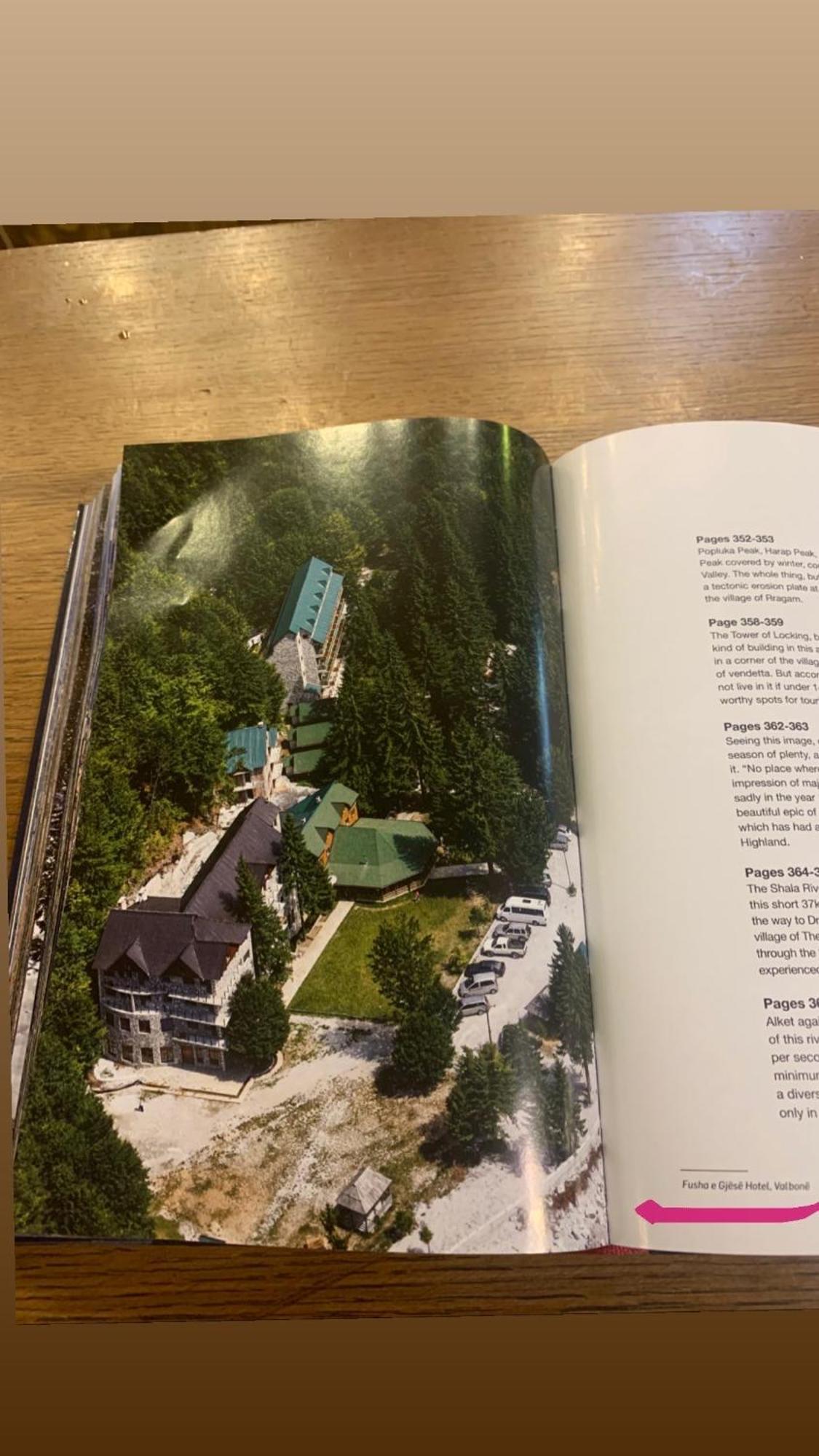 Hotel Fusha E Gjese 瓦勒博内 外观 照片